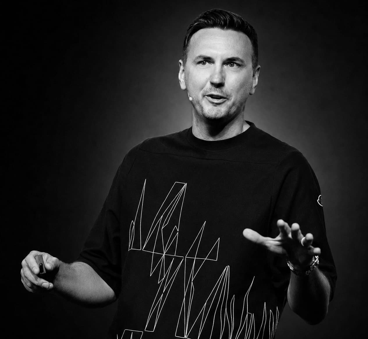 Nik Kleverov