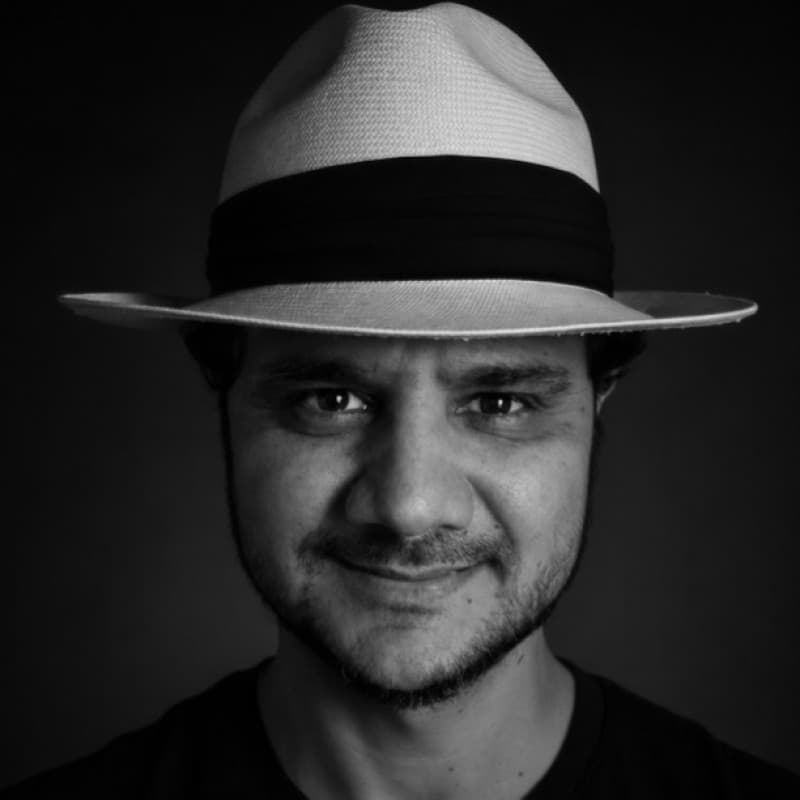 Amaru Zeas-Sigüenza